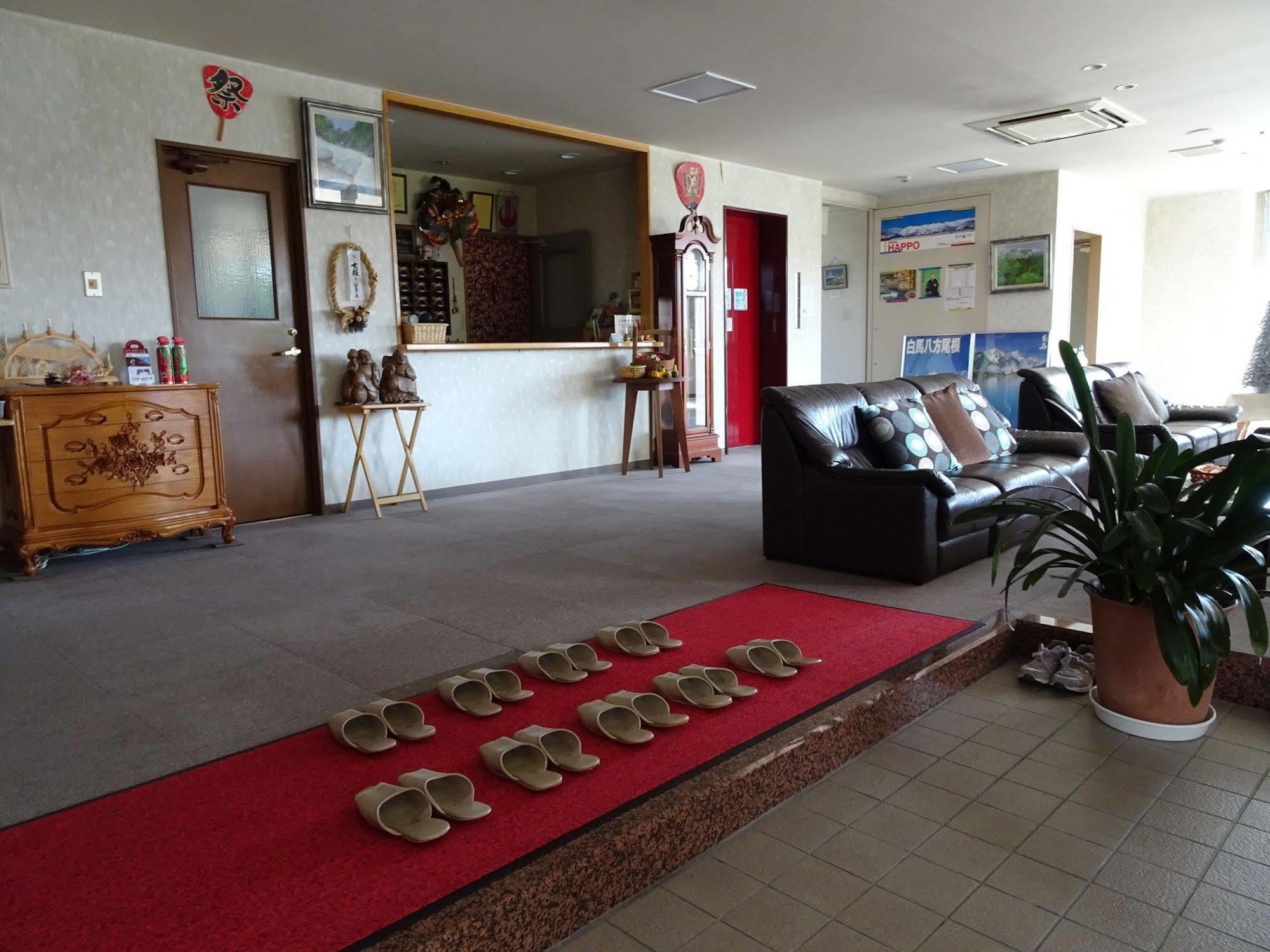 Hakuba Glad Inn Ebisuya Bagian luar foto